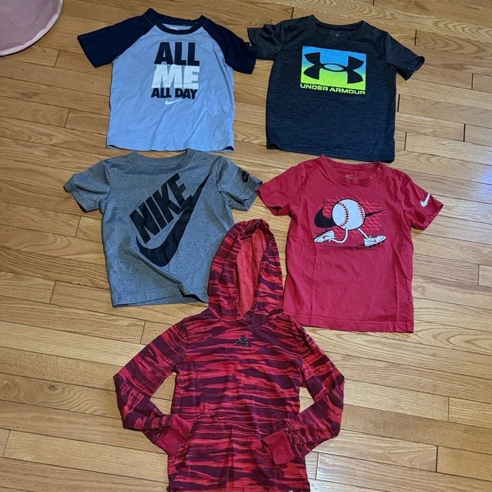 Sports Tops bundle - Picture 1 of 6